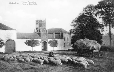 Bauernhof Papelotte, ein wichtiger strategischer Ort für Wellington während der Schlacht von Waterloo, Gedenkpostkarte, ca. 1912 (Fotolitho)